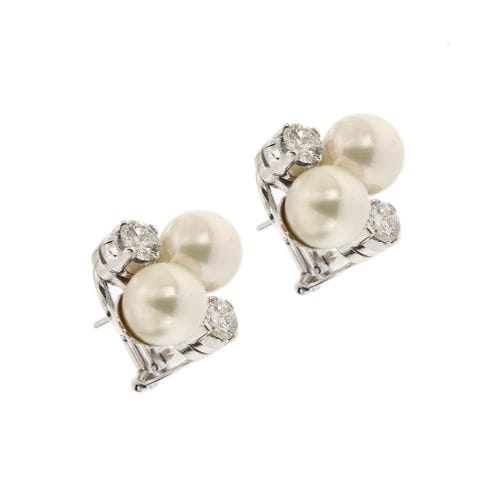 Boucles d'oreilles Boucles d’oreilles - Puces en or blanc 18 ct, perles et diamants 58 Facettes 32450