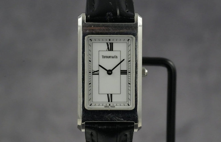 Montre Tiffany Quartz - Montre Tank femme en acier 58 Facettes TOT-01405