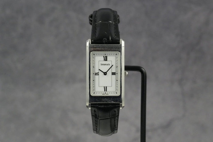 Montre Tiffany Quartz - Montre Tank femme en acier 58 Facettes TOT-01405