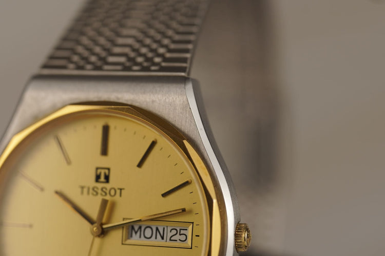 Tissot Seastar - Montre Day Date unisexe en acier 58 Facettes TOT-11077