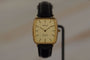 Montre Tissot Stylist - Montre tonneau plaqué or 58 Facettes TOT-11041