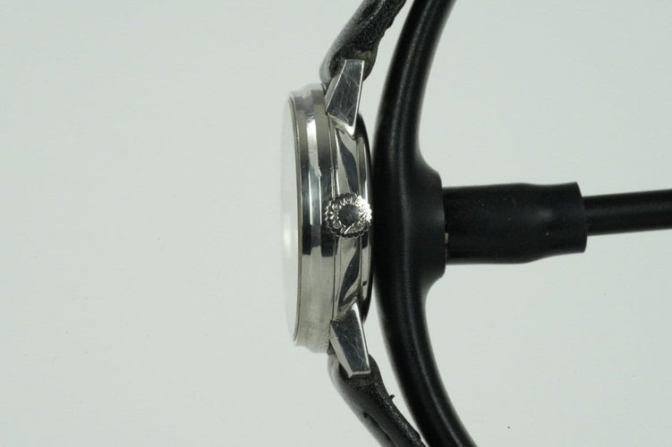 Montre Longines Vintage - Montre femme en acier 817 4129 58 Facettes TOT-10589