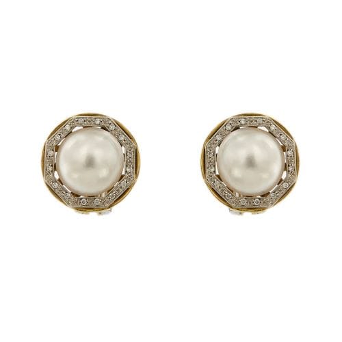 Boucles d'oreilles Boucles d’oreilles - Puces en or jaune et blanc 18 ct, perles mabé et diamants 58 Facettes 26824