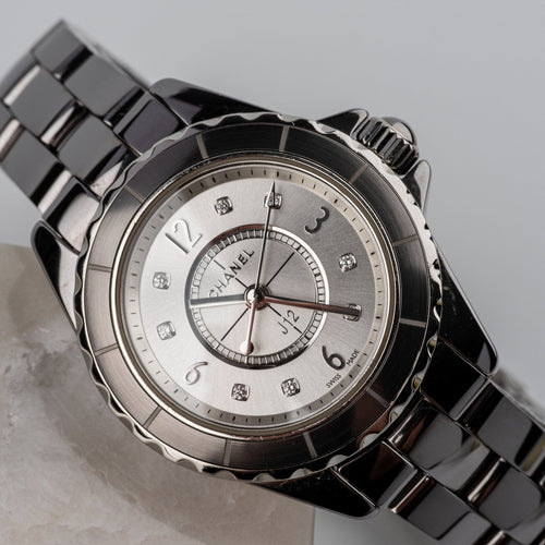Chanel J12 Chromatic - Montre en céramique argentée 58 Facettes TOT-02176