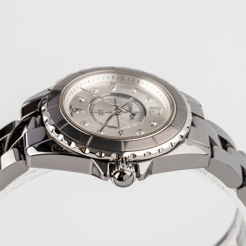Chanel J12 Chromatic - Montre en céramique argentée 58 Facettes TOT-02176