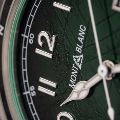 Montblanc 1858 Date 0 Oxygen - Montre en acier 58 Facettes TOT-02398