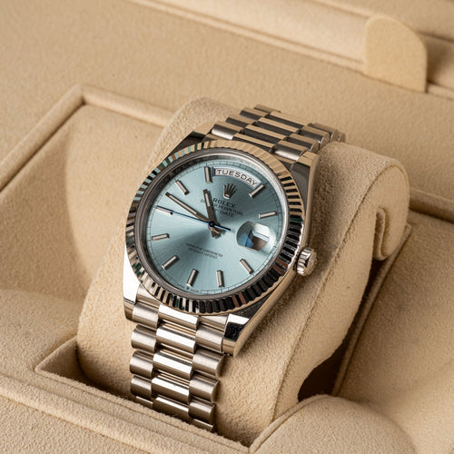 Rolex Day-Date 40 - Montre 228236 en platine 58 Facettes TOT-10000
