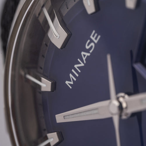 Minase Divido - Montre en acier 58 Facettes TOT-02341