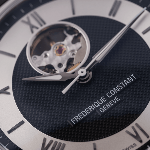 Frederique Constant Heart Beat - Montre femme en acier 58 Facettes TOT-02451