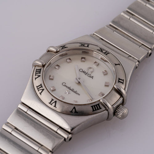 Montre Omega Constellation - Montre femme en acier 58 Facettes TOT-02409