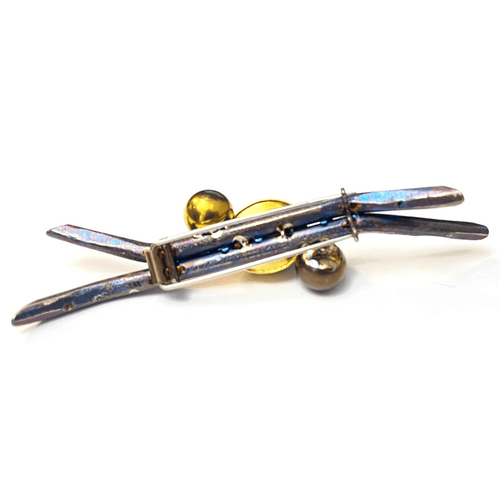 Martin Spreng - Broche en or jaune et saphir noir étoilé 58 Facettes 259109