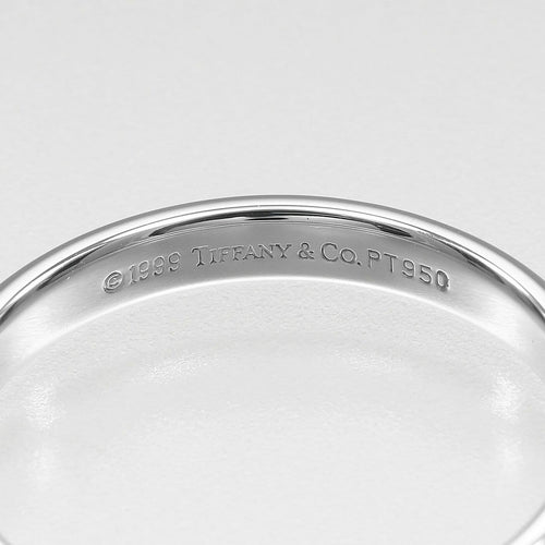 56.5 Tiffany & Co. Forever - Alliance en platine et diamants 58 Facettes mq14od3g6x