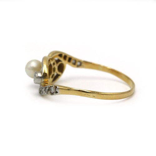 57 Bague Belle Époque en or jaune, platine, perle et diamants 58 Facettes 260229R