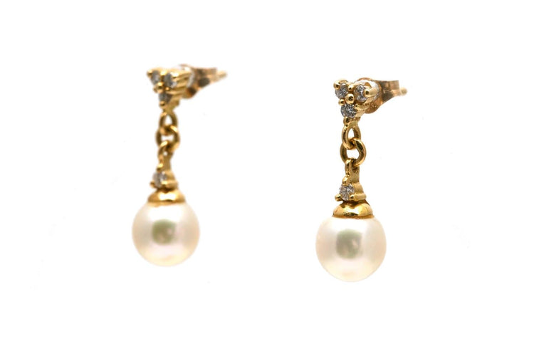 Boucles d'oreilles Boucles d'oreilles contemporaines en or jaune, perles et diamants 58 Facettes 23946