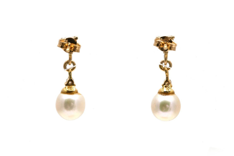 Boucles d'oreilles Boucles d'oreilles contemporaines en or jaune, perles et diamants 58 Facettes 23946