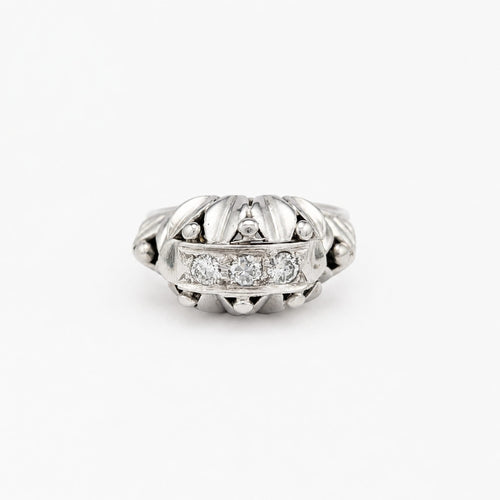 55 Bague ancienne en or blanc et diamants 58 Facettes 37833