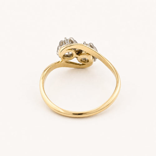 55 Toi et Moi - Bague ancienne en or jaune et diamants 58 Facettes 36955