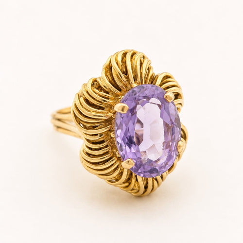 51 Bague en or jaune et améthyste 58 Facettes 35999