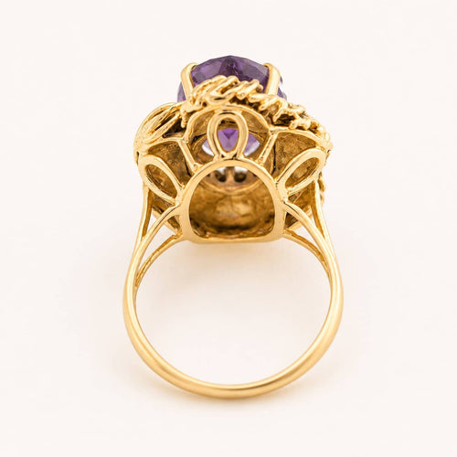 51 Bague en or jaune et améthyste 58 Facettes 35999