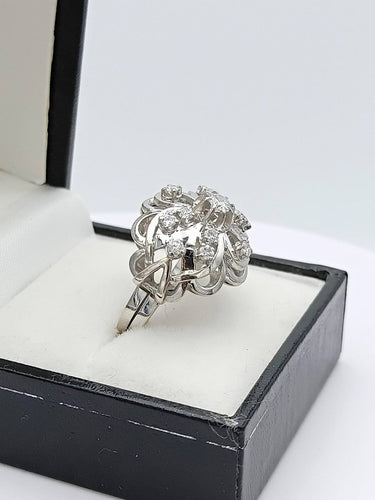 Bague 52 Bague bombée vintage en or 18K, platine et diamants 58 Facettes AX/713/00/B