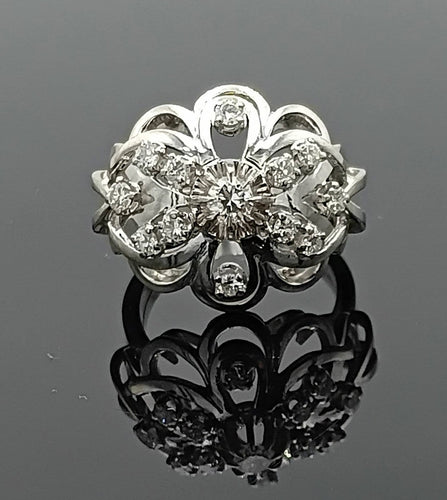 Bague 52 Bague bombée vintage en or 18K, platine et diamants 58 Facettes AX/713/00/B