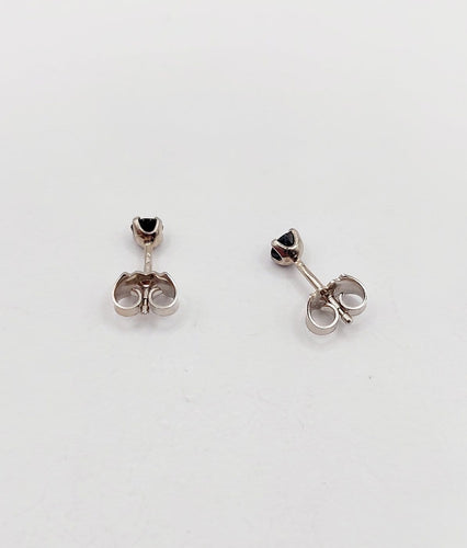 Boucles d'oreilles vintage en or blanc et saphirs 58 Facettes A07555