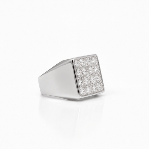 59 Chevalière en or blanc et diamants 1,92 ct 58 Facettes 1.0001337/1