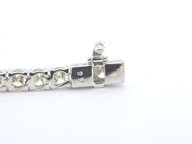 Bracelet Bracelet tennis en or 14 carats et diamants 8 ct 58 Facettes 2908