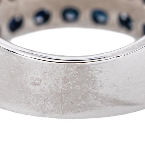 49 Bague bandeau en or blanc et saphirs 58 Facettes 5452136CN