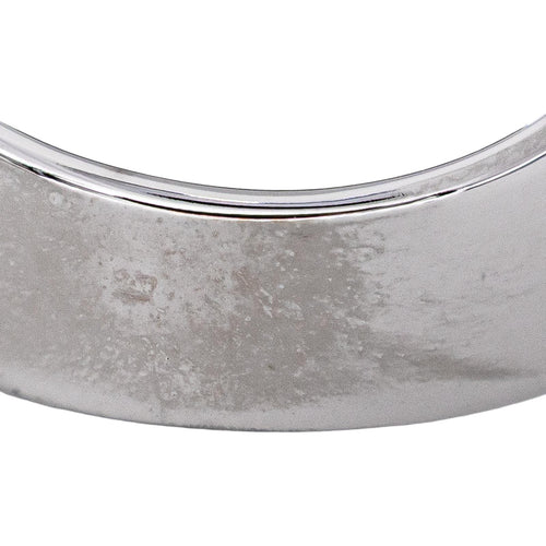 49 Bague bandeau en or blanc et saphirs 58 Facettes 5452136CN