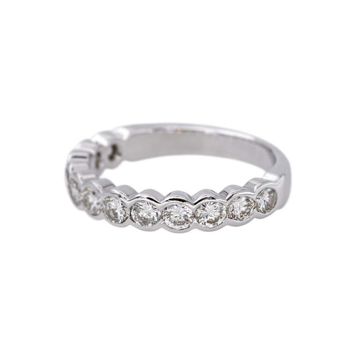 55 Bague demi-alliance en or blanc et diamants 58 Facettes 5709158CN