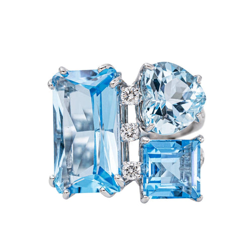 54 Bague cocktail en or blanc, topazes et diamants 58 Facettes 5867548RV