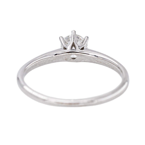 49 Bague solitaire en or blanc et diamant 58 Facettes 5868603RV