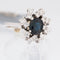 55 Bague vintage belge en or blanc, diamants et saphir bleu 58 Facettes A1506
