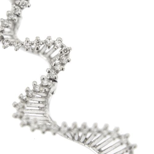 Collier Collier - Pendentif ondulé en or blanc 18 ct et diamants 58 Facettes 25928