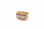 Bague 58 Bague tank années 1940 en platine et or jaune 18k, diamants et rubis 58 Facettes 24715