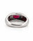 51 Bague en or blanc, rubis ovale et diamants 58 Facettes 91023