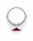 51 Bague en or blanc, rubis ovale et diamants 58 Facettes 91023