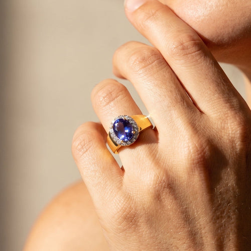 60 Bague vintage en or jaune 585 avec tanzanite et diamants 58 Facettes HJ062643