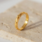 58.5 Bague tournante vintage en or 22 carats 58 Facettes HJ062646