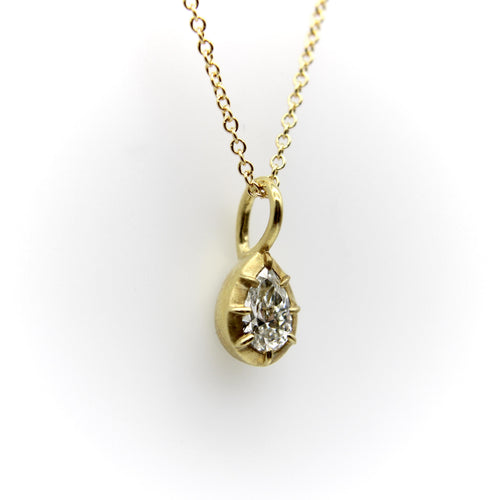 Collier Collier pendentif diamant poire en or jaune 18 carats 58 Facettes 11208
