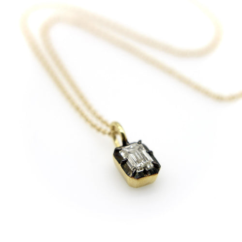 Collier Collier avec diamant taille émeraude 0,50 ct en or 18 carats et rhodium noir 58 Facettes 11209