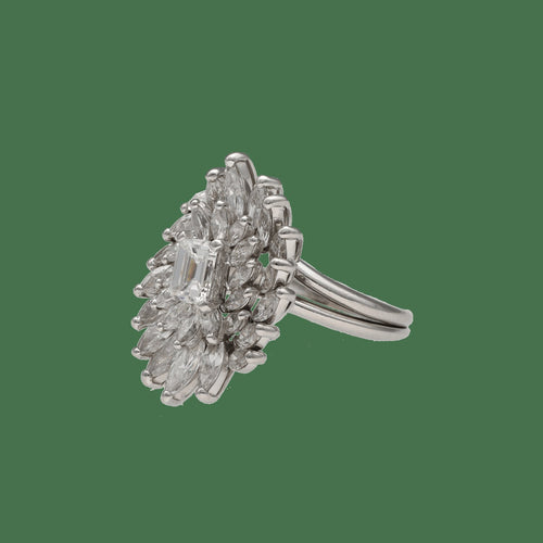 55 Bague en platine et diamants 4,00 ct environ 58 Facettes FB11868