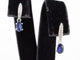 Boucles d'oreilles en or blanc avec diamants et saphirs 58 Facettes 2031