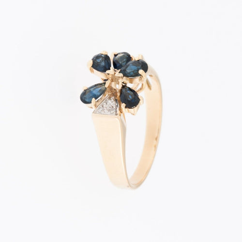 55 Bague allemande en or jaune 14 carats, diamants et saphirs 58 Facettes A1525