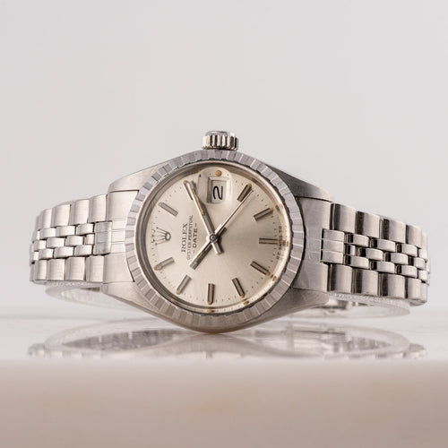Rolex Oyster Perpetual Date - Montre en acier 58 Facettes TOT-11817