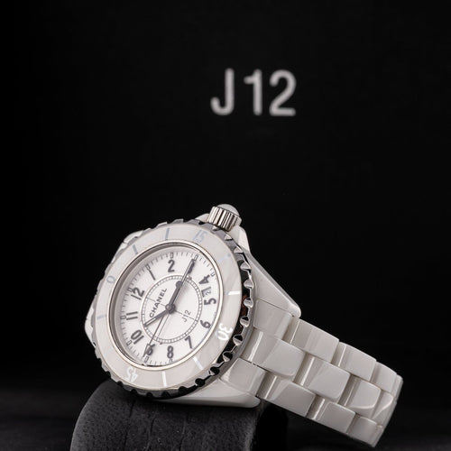 Chanel J12 - Montre H0968 en céramique 58 Facettes TOT-11836