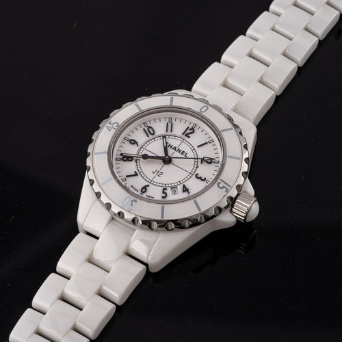 Chanel J12 - Montre H0968 en céramique 58 Facettes TOT-11836