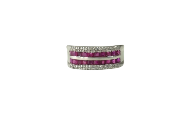 53.5 Bague bandeau en or blanc, rubis et diamants 58 Facettes DV-Bag.rub.cal