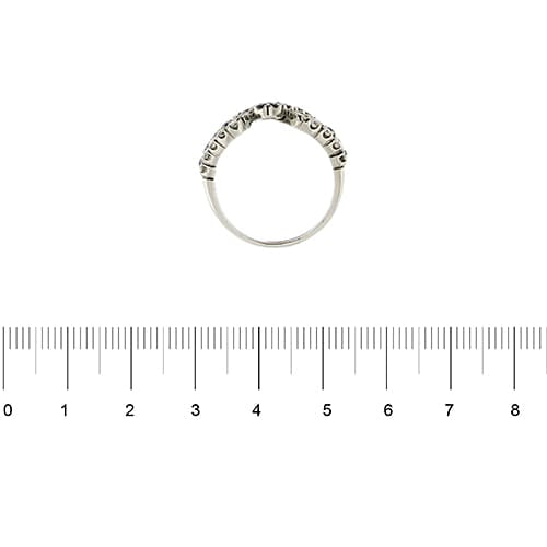 56 Bague en or blanc avec saphirs et diamants 58 Facettes 27602